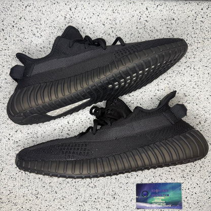 Yeezy 350 Onyx