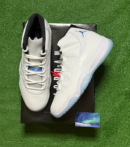 Jordan 11 Legend Blue