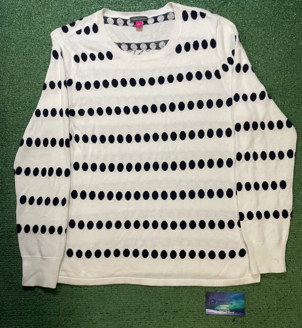 Vince Camuto polka dot longsleeve