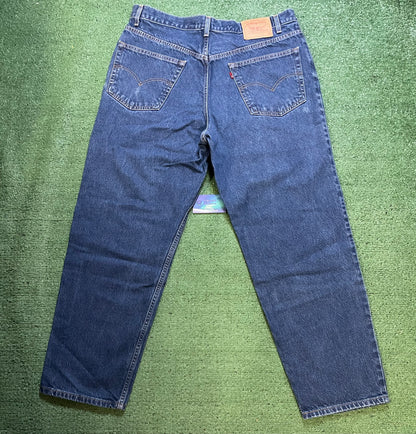 Vintage Levi Dark wash jeans