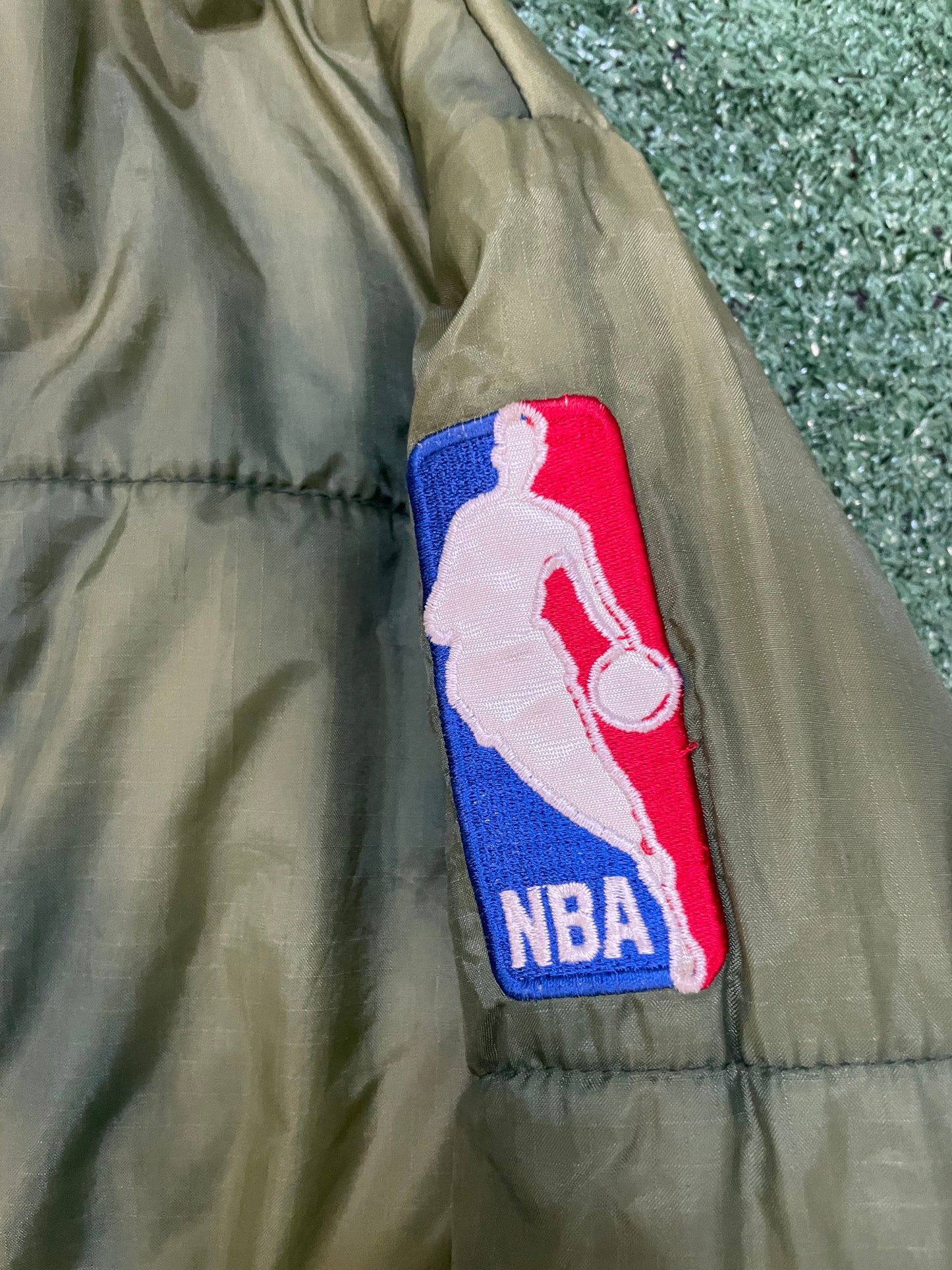 Vintage 1990s Seattle Sonics Reversible pro player jacket