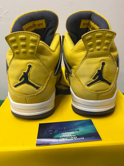 Jordan 4 lightning 2021 size 10.5men/12women