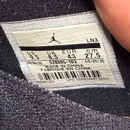 Jordan 11 Low Closing Ceremony 9.5 Men “Preowned”