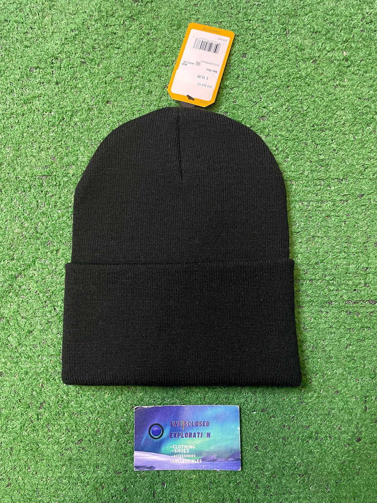Carhartt black beanie