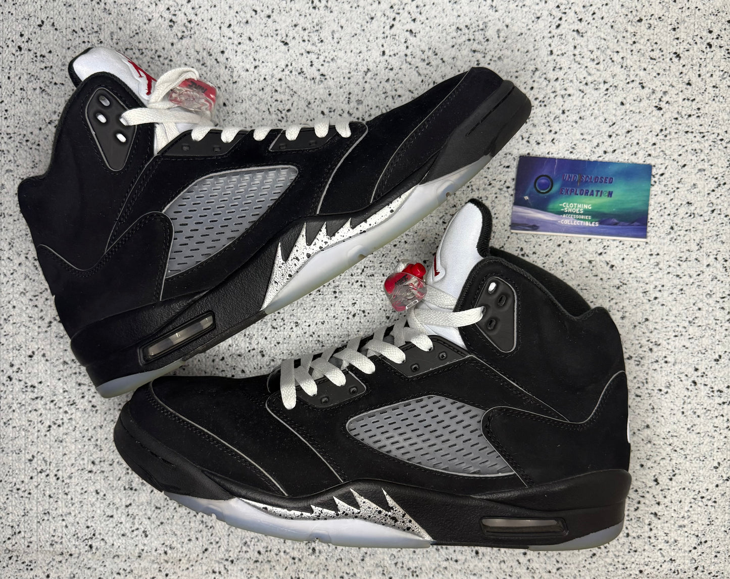 Jordan 5 Black Metallic Reimagined 11 Men/12.5 Women “Preowned”