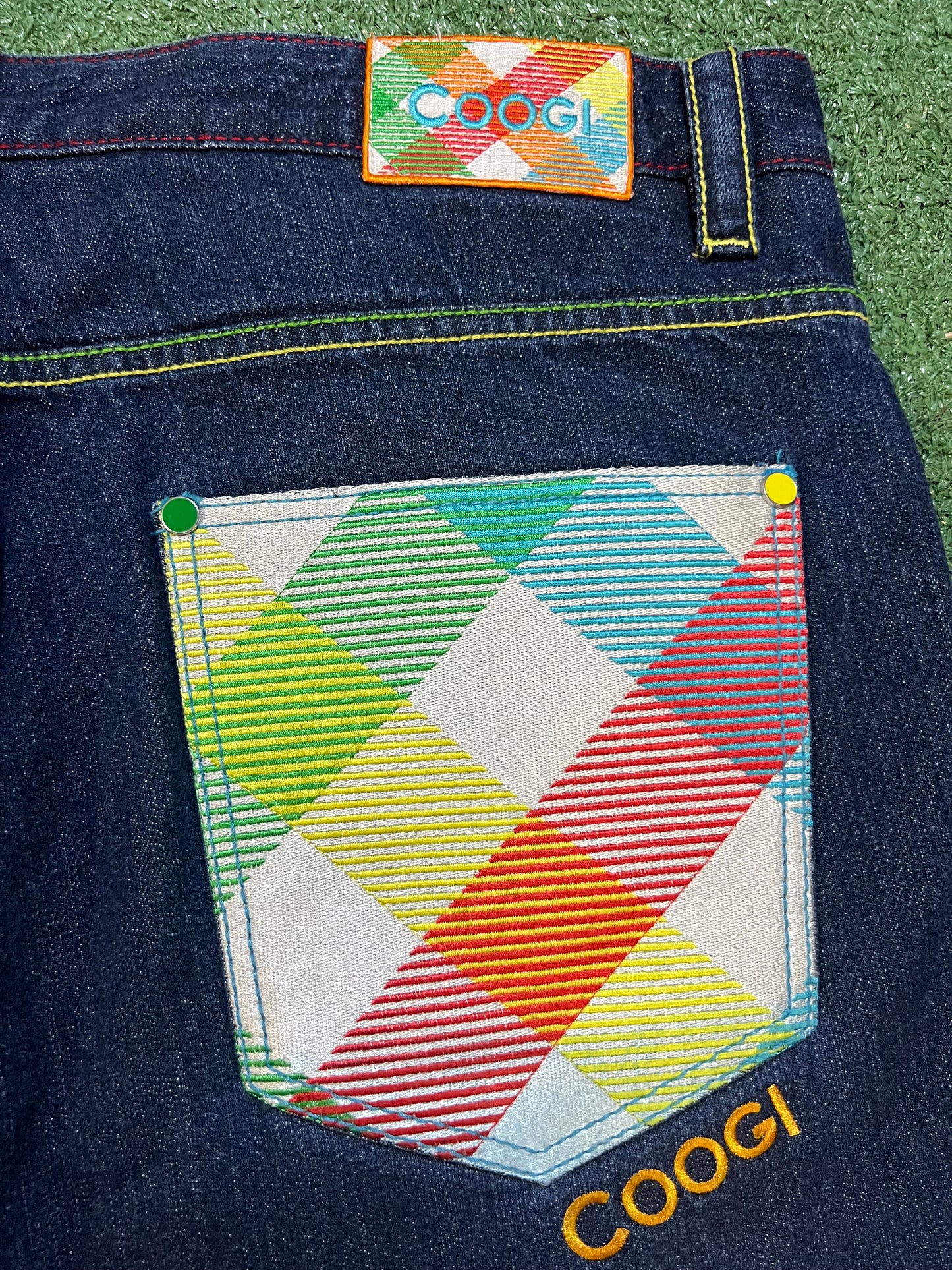 Vintage Coogi plaid pocket jeans