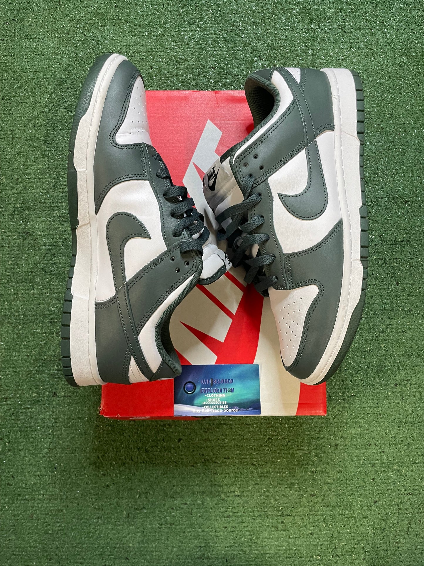 Nike dunk low vintage green size 10men/11.5women