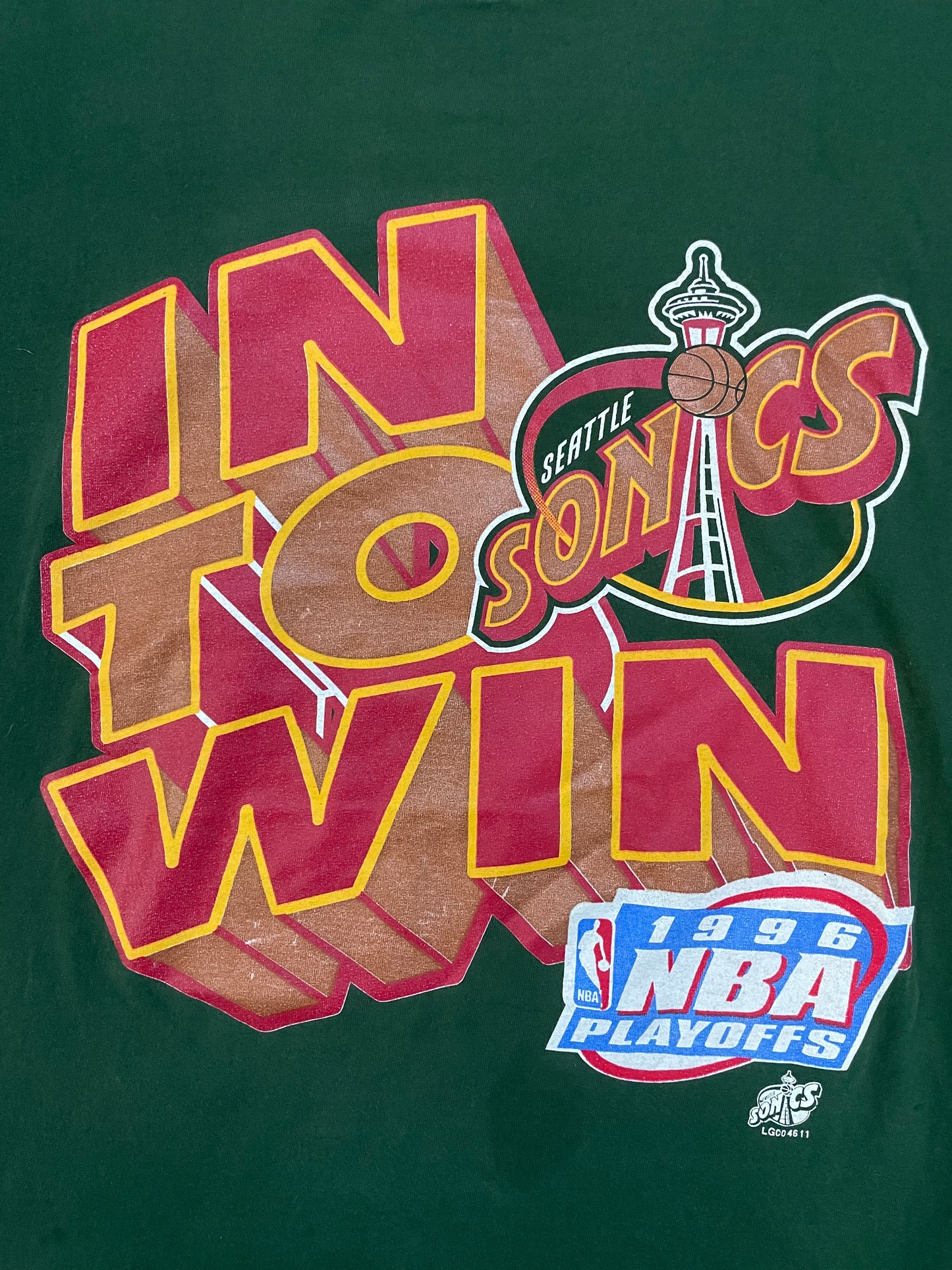 Vintage 1990s Seattle Sonics In to win 1996 NBA Playoffs tee