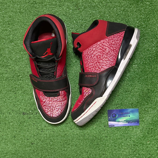 Jordan Flight Club 90s Gym Red 11 Men/12.5 Women “Preowned”