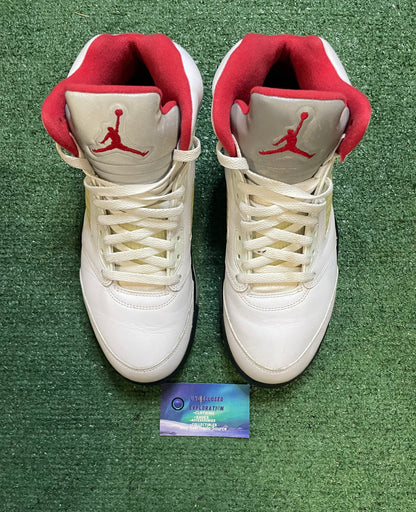 Jordan 5 fire red 2020 size 11men/12.5women