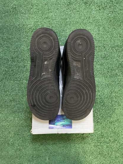 Nike Air Force 1 low black supreme size 11men/12.5women
