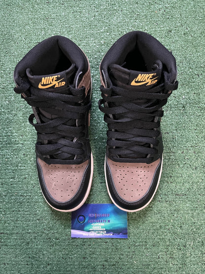 Nike Jordan 1 high palomino size 4youth/5.5women