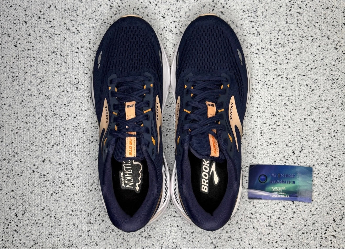 Brooks Adrenaline GTS 23 Peacoat Peach