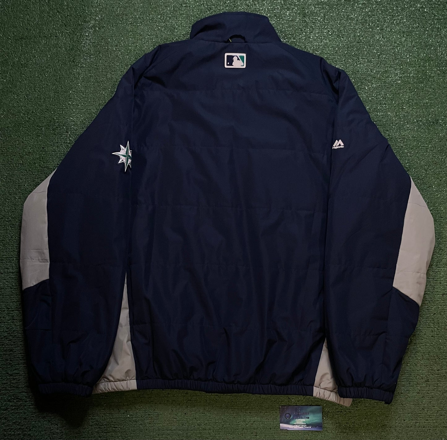 Vintage 2000s Seattle Mariners navy and silver jacket