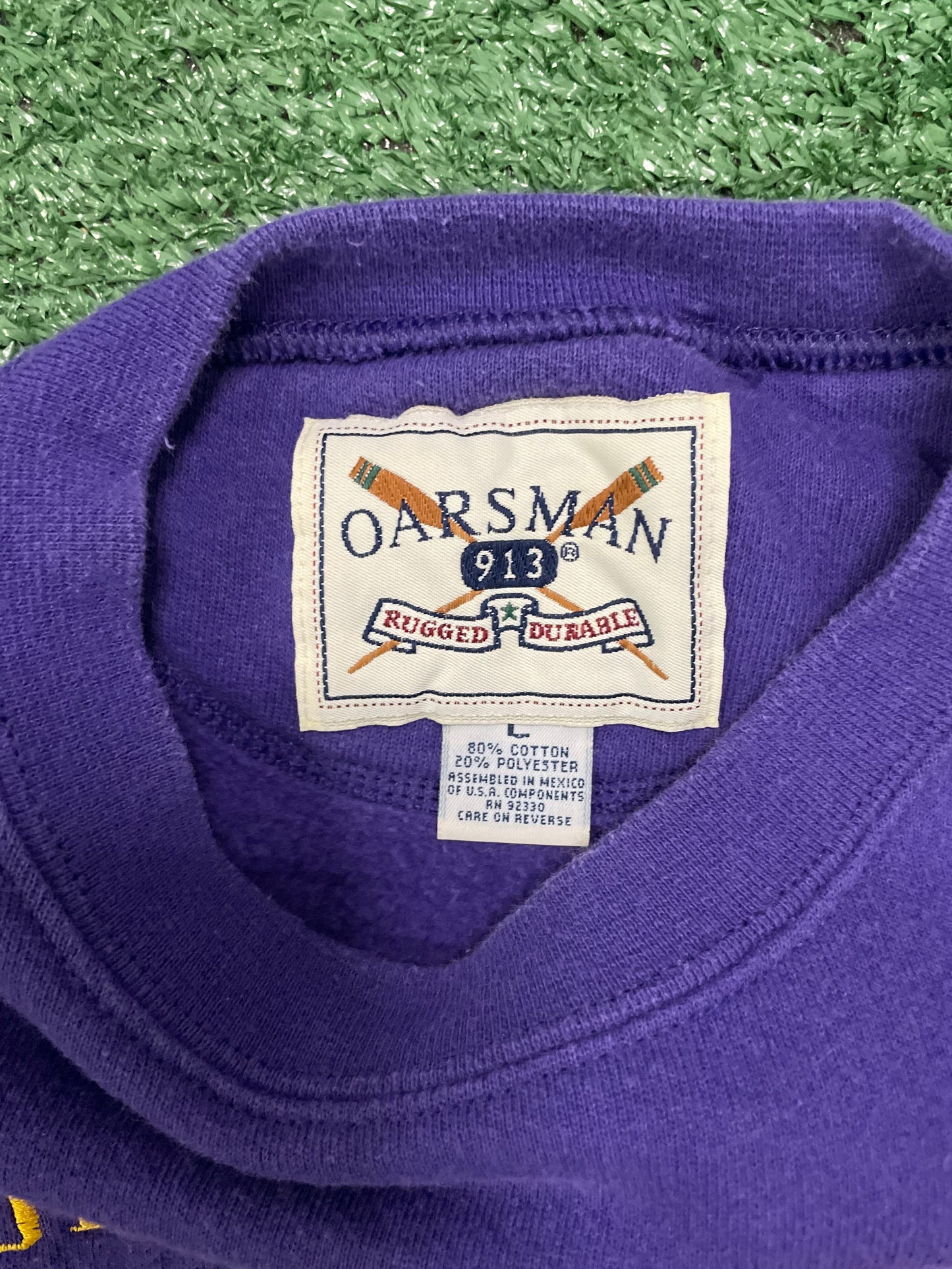 Vintage 1990s UW university of Washington huskies embroidered crewneck