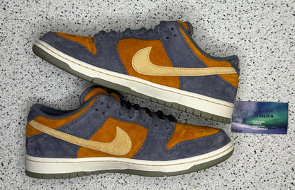 Nike Dunk SB Low Carbon Monarch 10.5 Men/12 Women “Preowned”