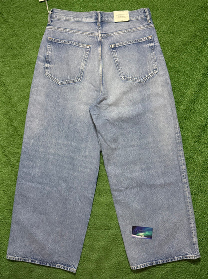 H&M Ultra Baggy Jeans