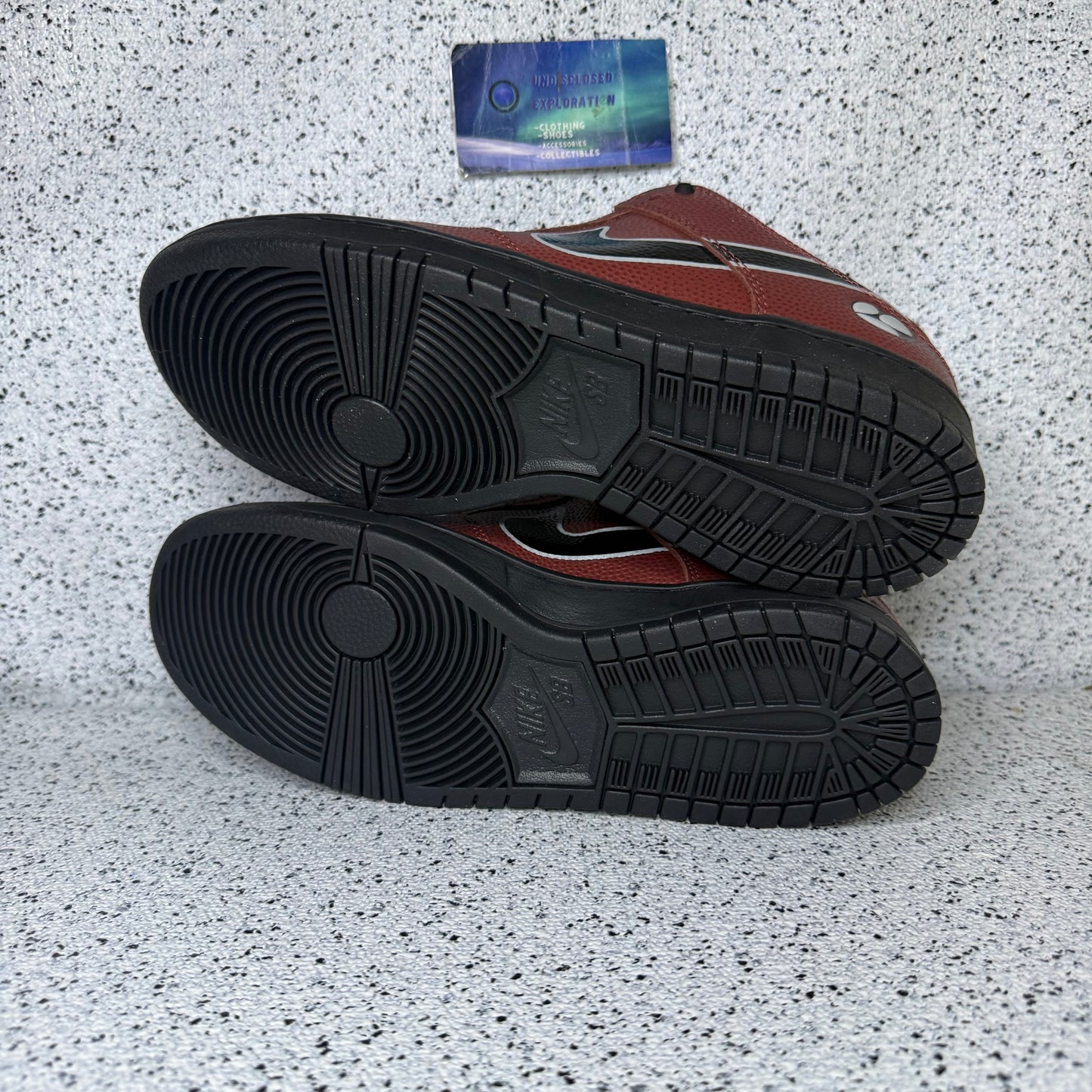 Nike Dunk SB Low Limosine Skateboards Football