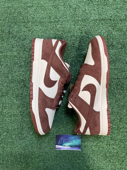 Nike Dunk low next nature red sepia