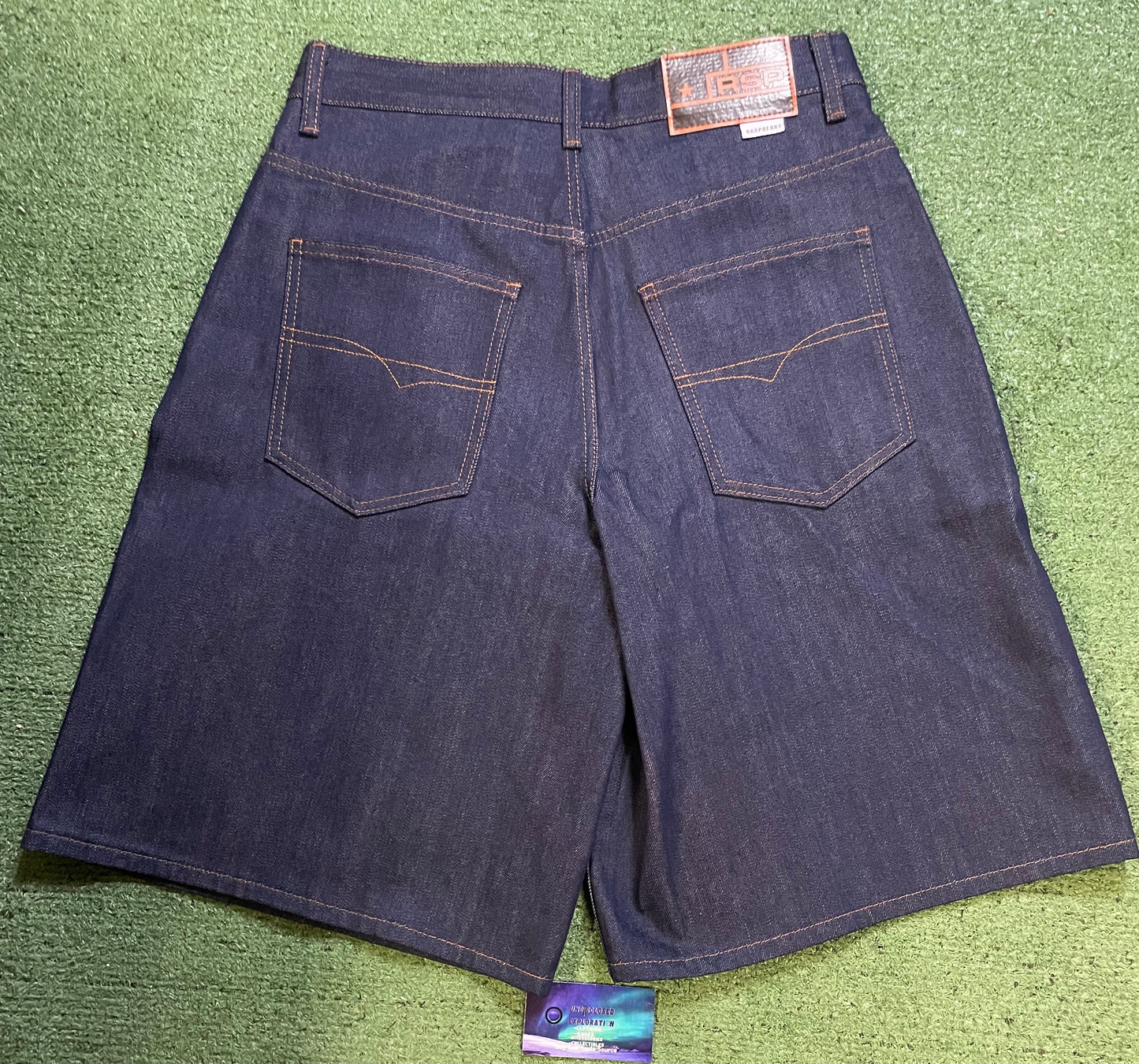 GV Gallery Raspberry hills ichiro denim shorts
