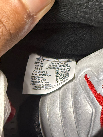 Jordan 5 Black Metallic
