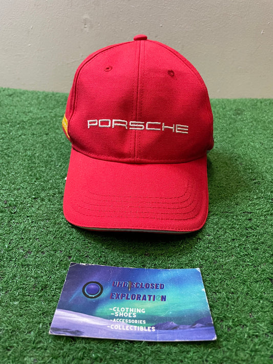 Vintage Porsche 911 Turbo red hat