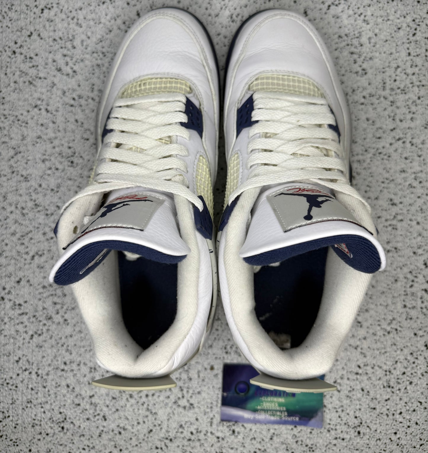 Jordan 4 Midnight Navy 9 Men/10.5 Women “Preowned”