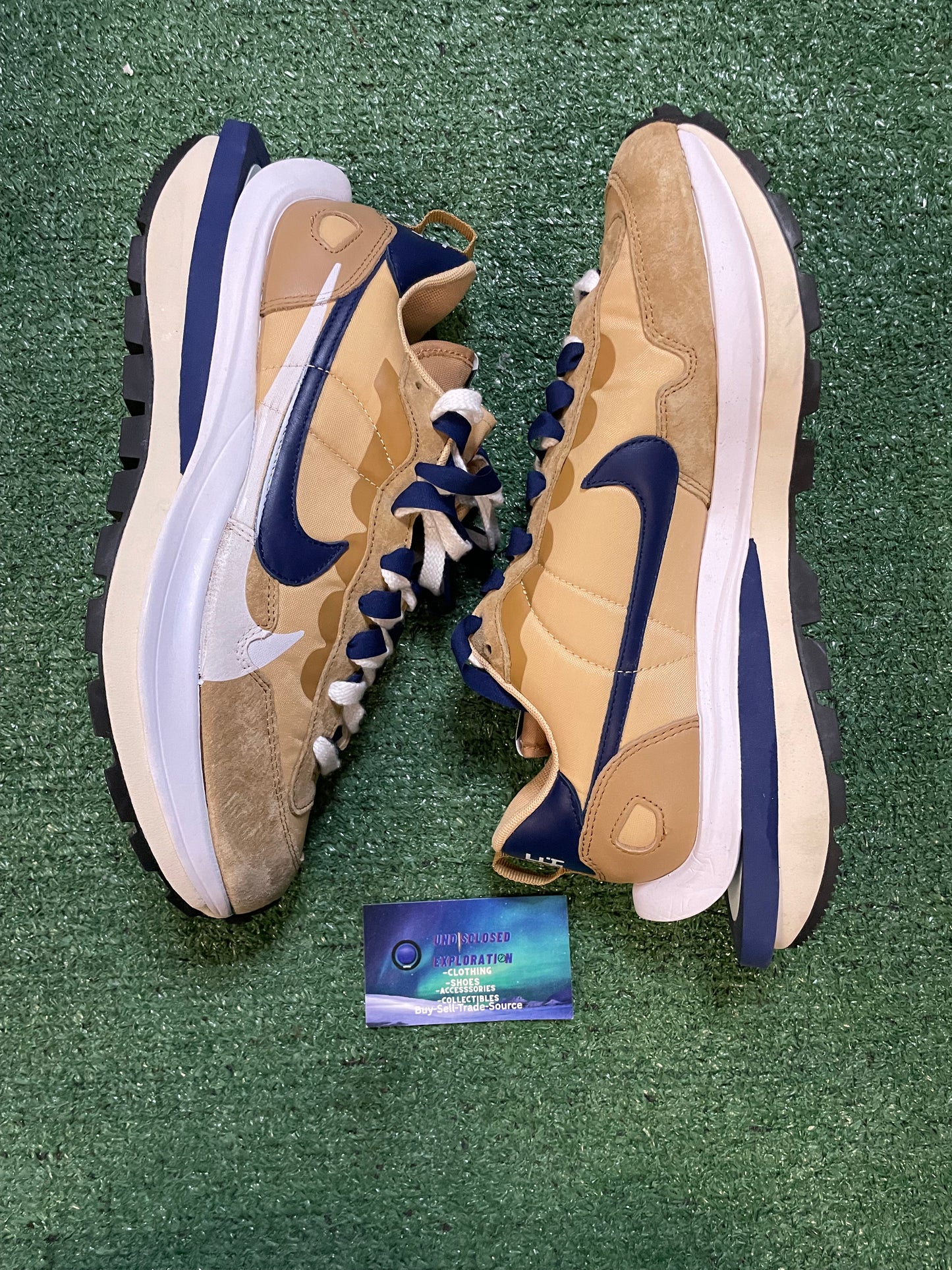 Nike Sacai vaporwaffle sesame blue void size 10men/11.5women