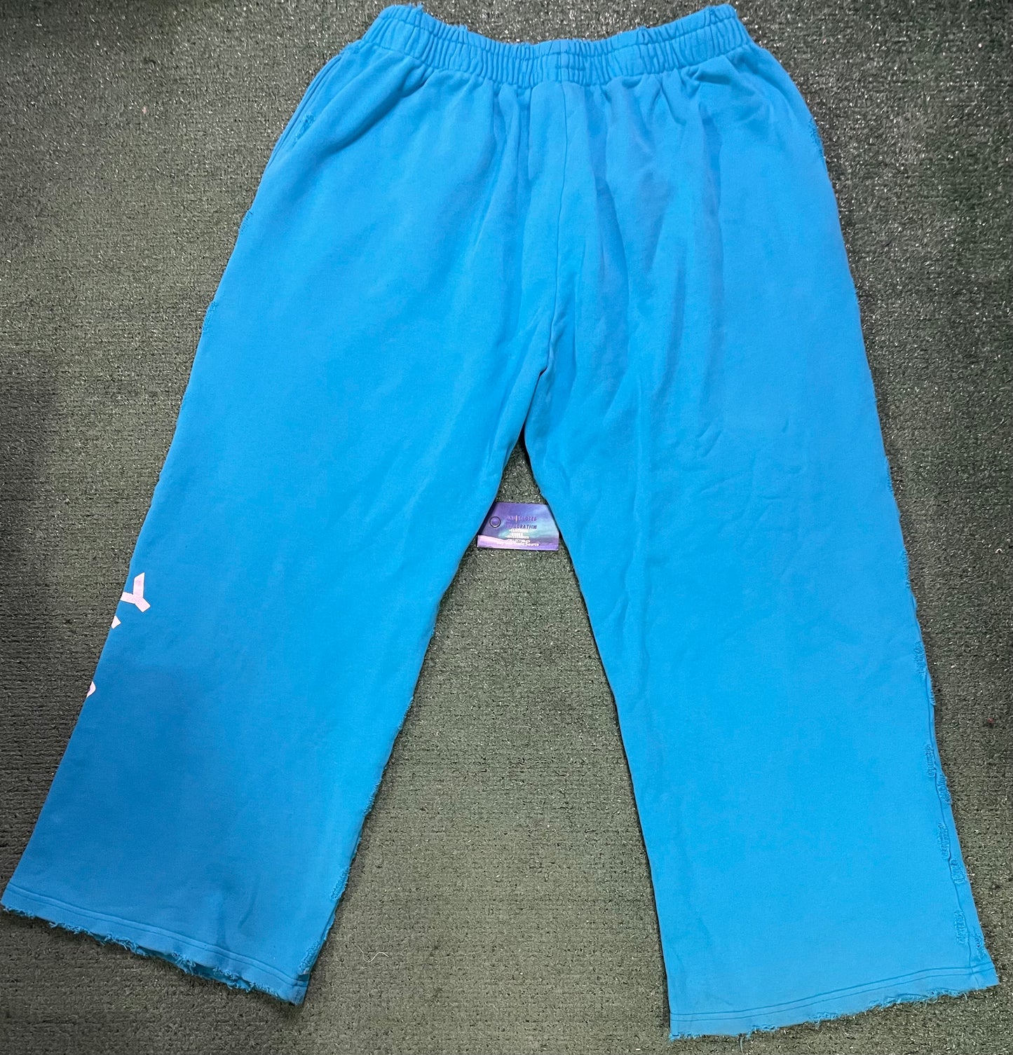 GV Gallery Raspberry Hills agua sweatpants