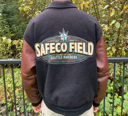 Vintage 1990 safeco field jacket