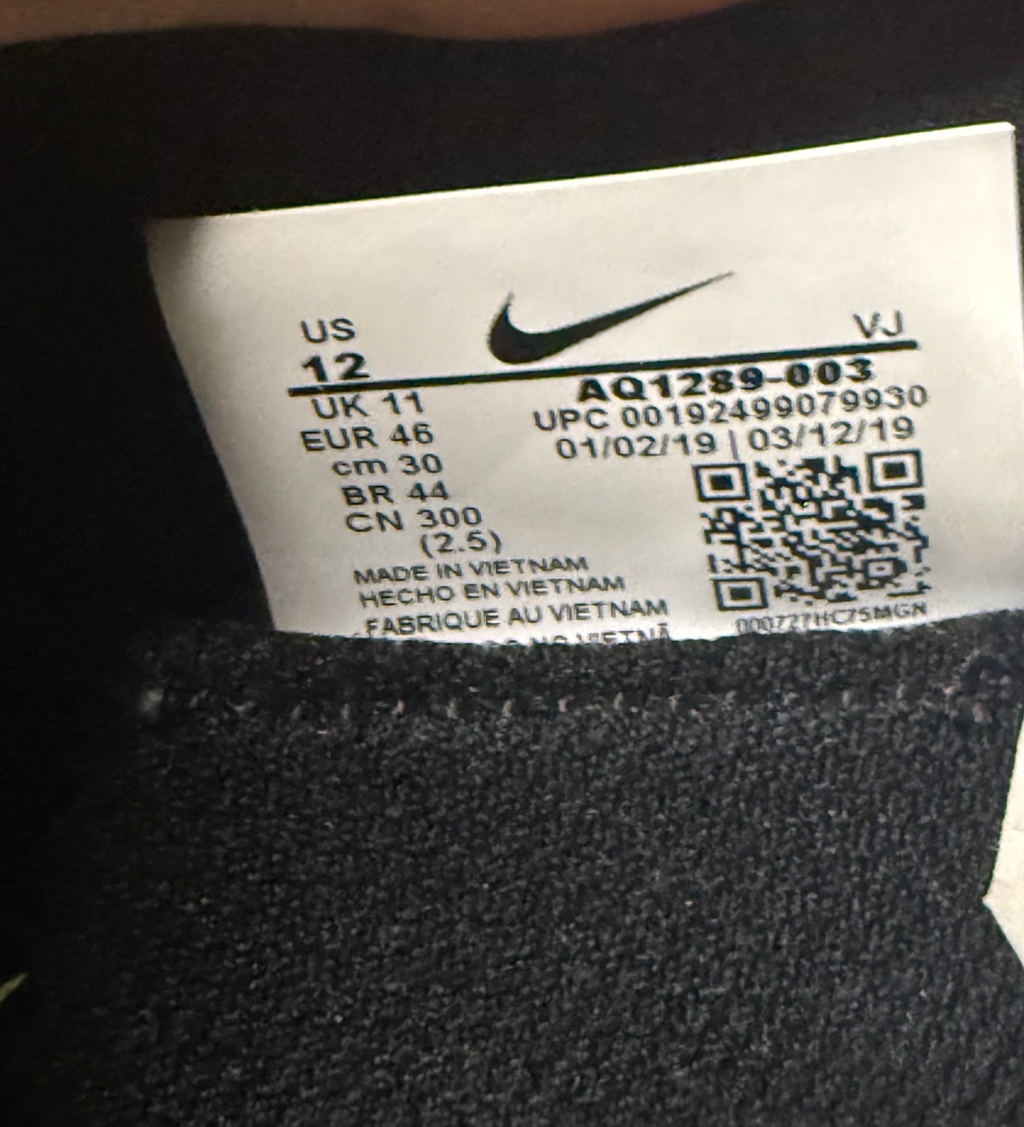 Nike Free RN 5.0 Anthracite 12 Men/13.5 Women “Preowned”
