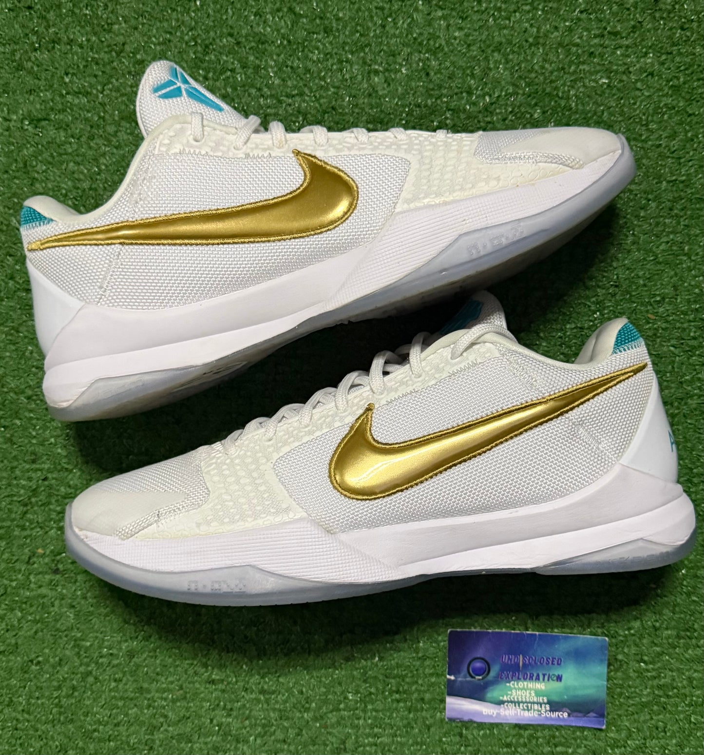 Kobe 5 Undefeated What If Pack 11.5 Men/13 Women “Preowned”