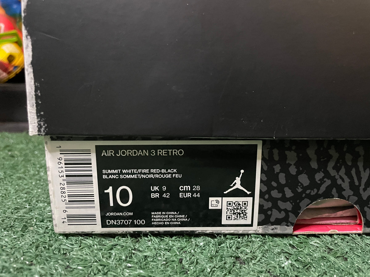 Air Jordan 3 white cement reimagined size 10men/11.5women