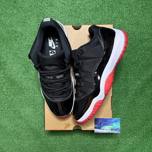 Jordan 11 Low Bred 11 Men “Preowned”