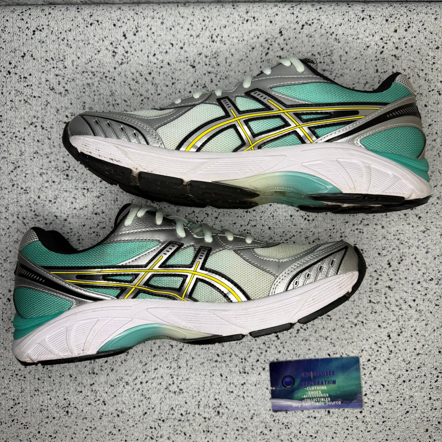 ASICS GT 2160 Teal Gold 10 Men/11.5 Women “Preowned”