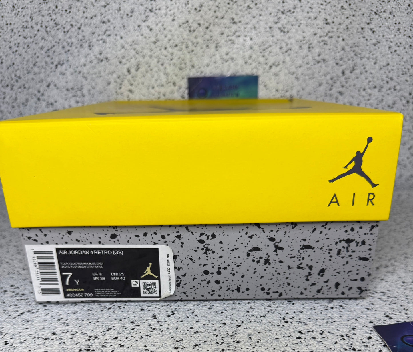 Jordan 4 Lightning