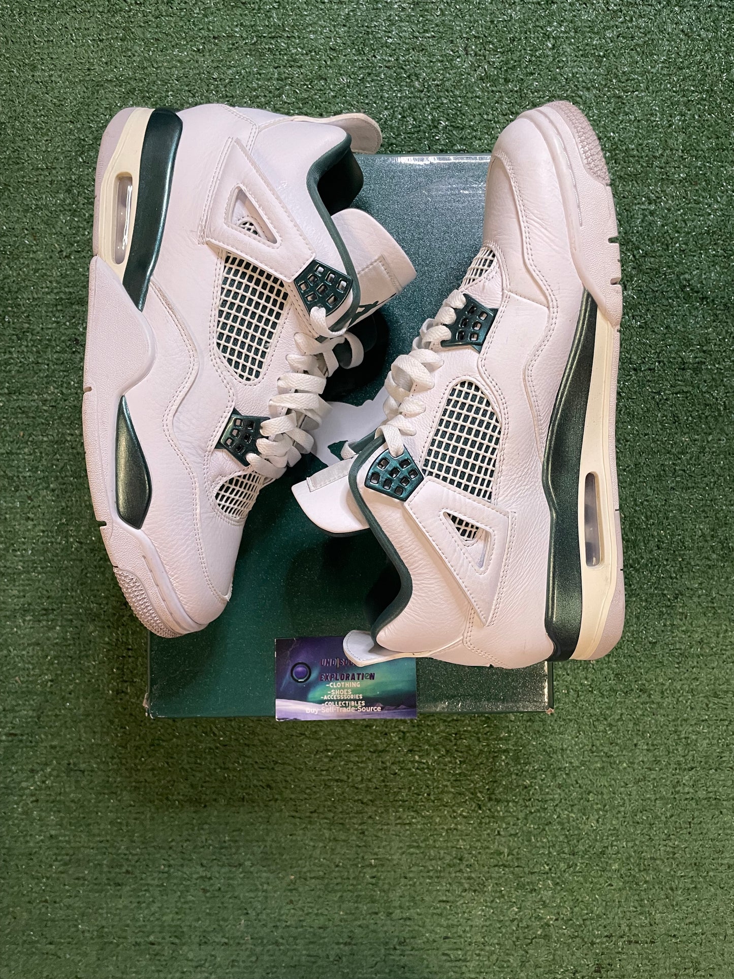 Air Jordan 4 oxidized green size 10men/11.5women
