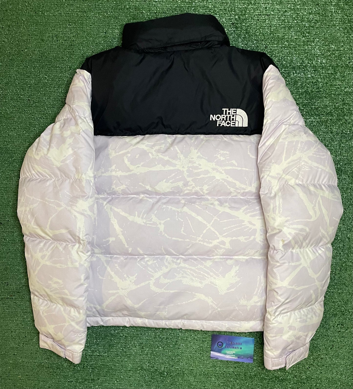 North face nuptse 700 lavender fog