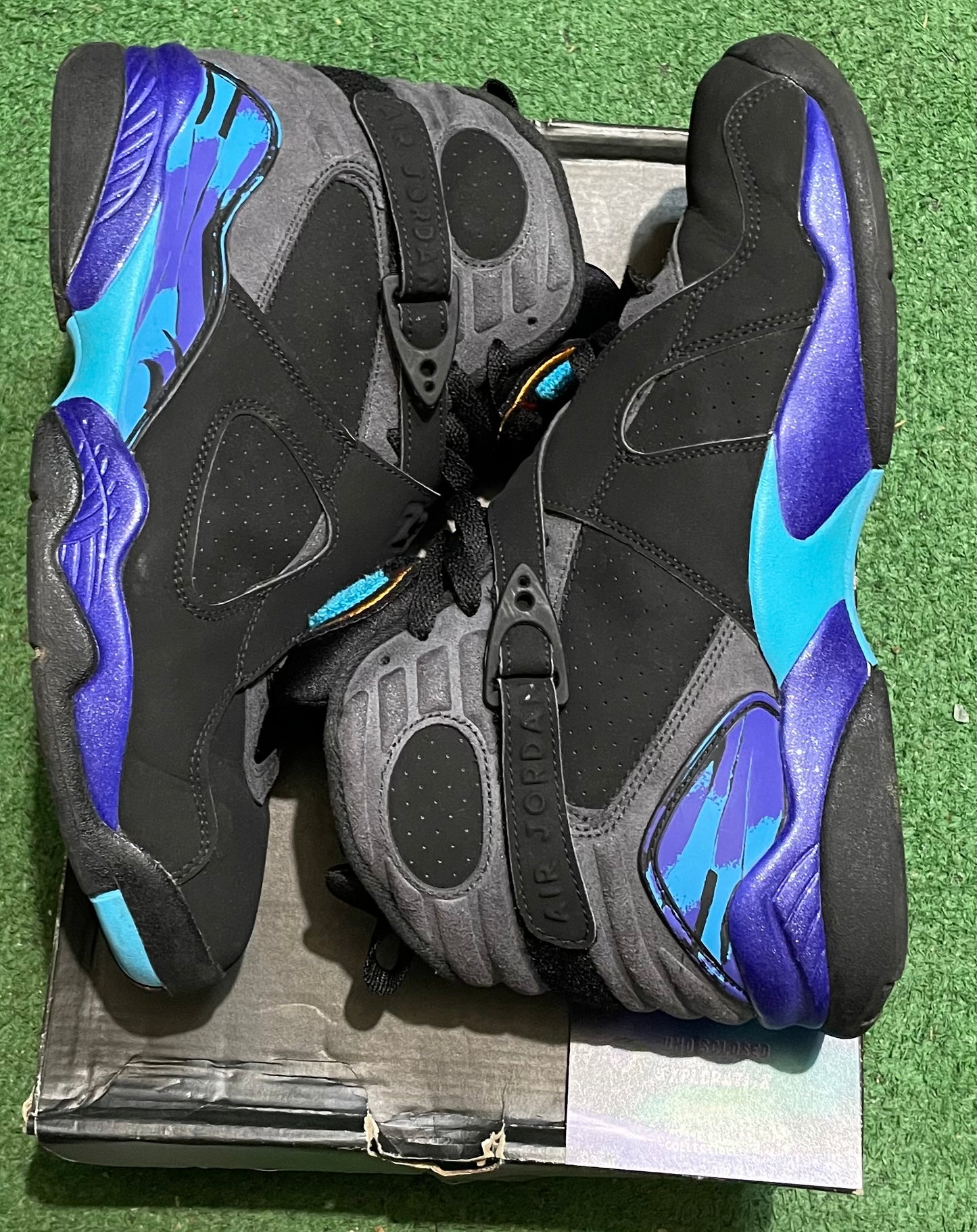 Jordan 8 aqua 2015 size 10men/11.5women