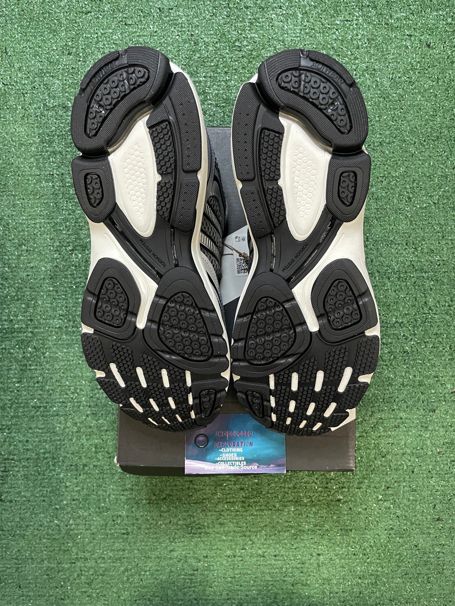 Adidas spiritain 2000 grey