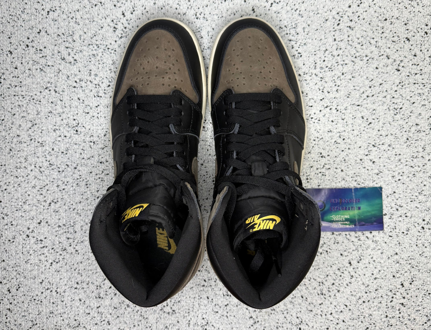 Jordan 1 Palomino 10 Men/11.5 Women “Preowned”