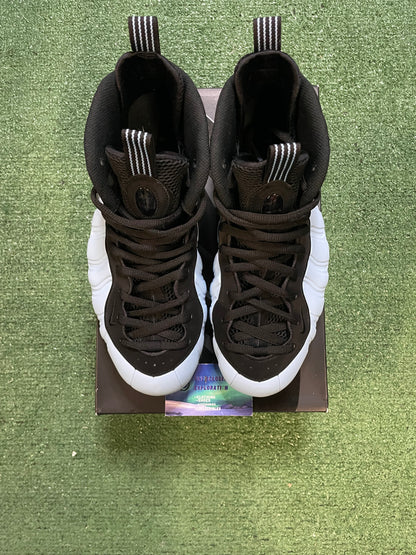 Nike Air Foamposite One psychic blue size 10.5men/12women