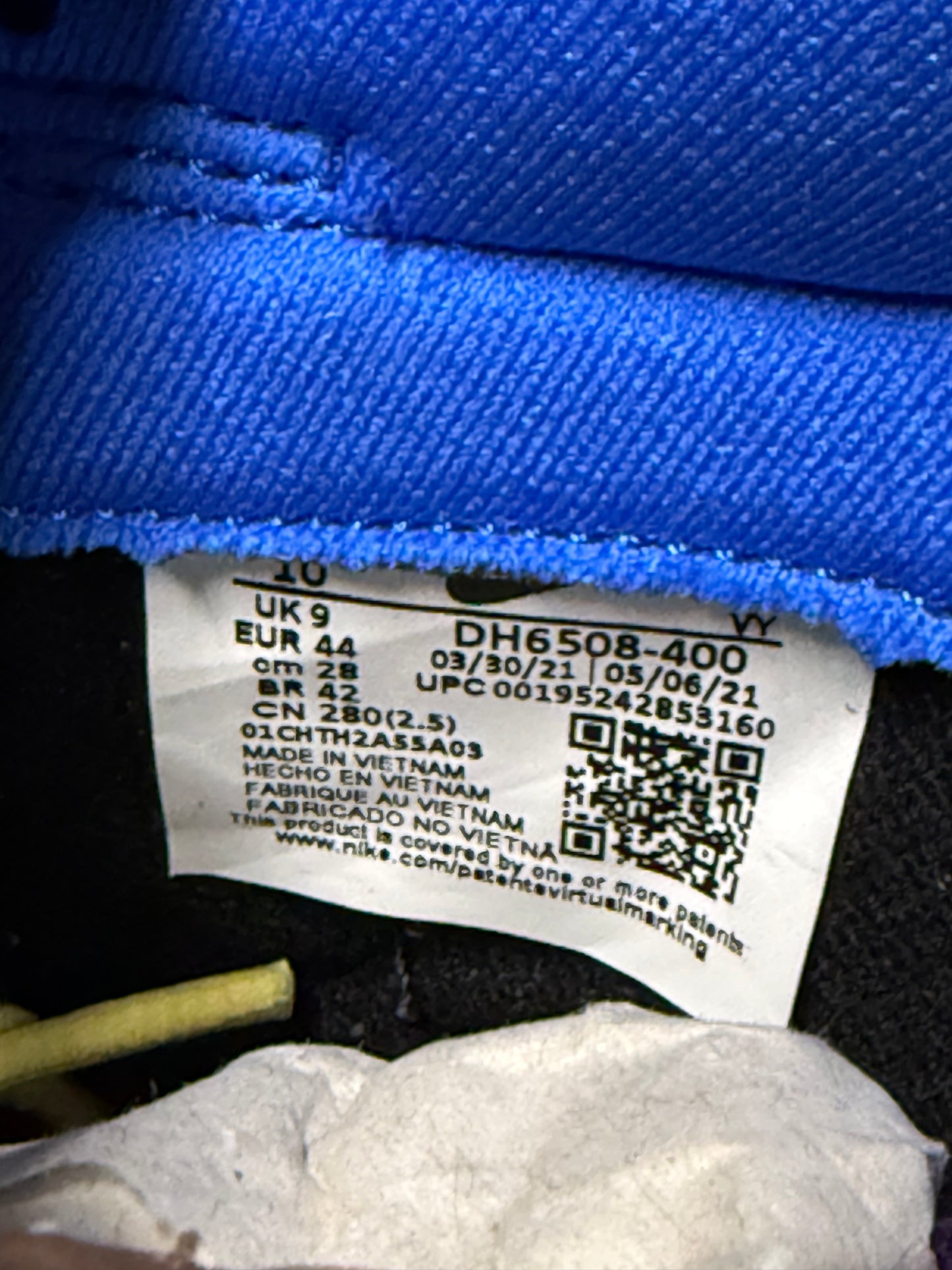 Nike Dunk Low Undefeated 10 Men/11.5 Women “Preowned”