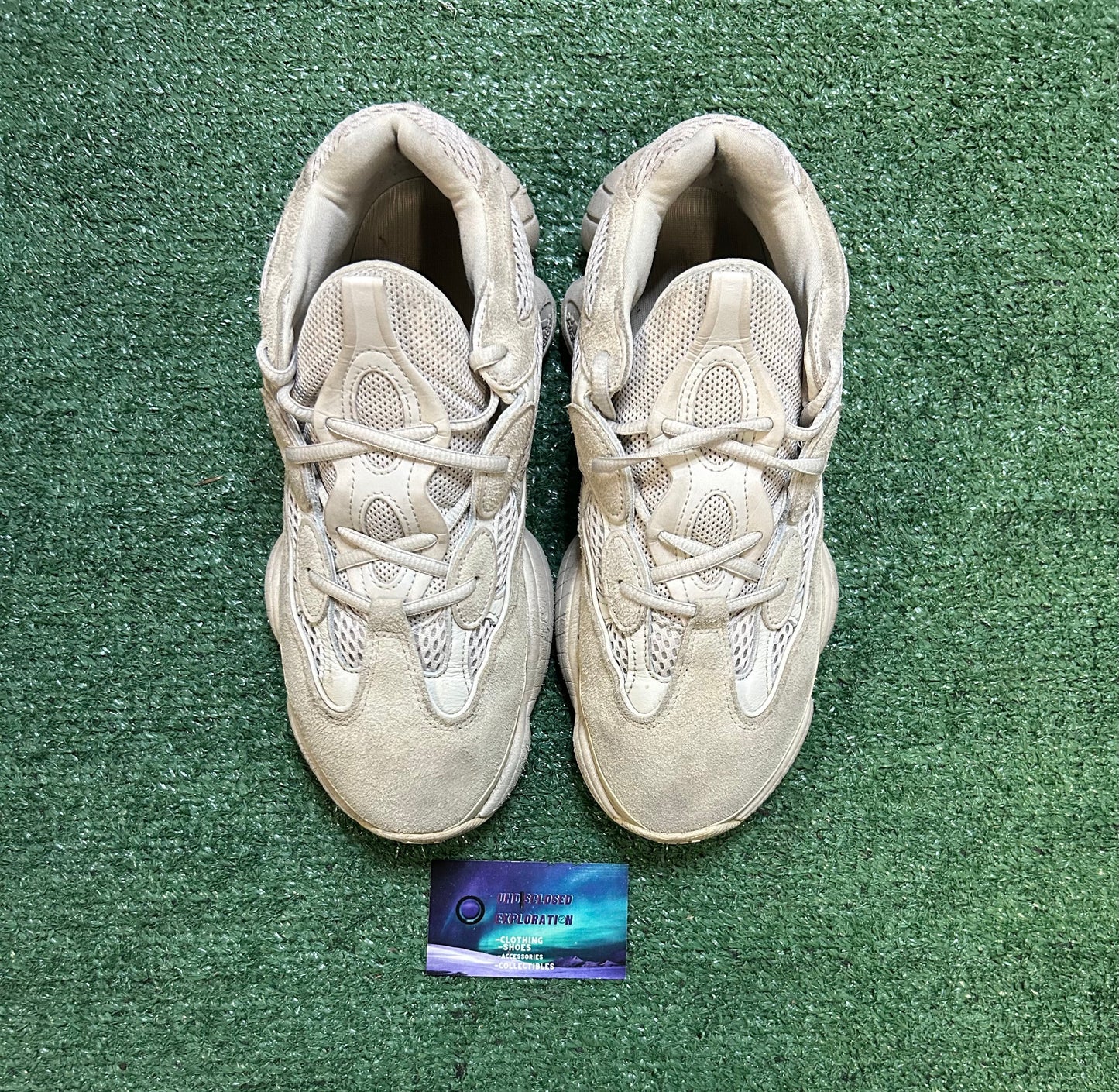 Yeezy 500 blush size 9men/10.5women