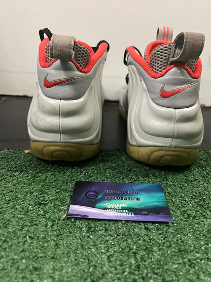 Nike air foamposite pro pure platinum size 10men/11.5women