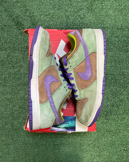 Nike Dunk low veneer size 11.5men/13women