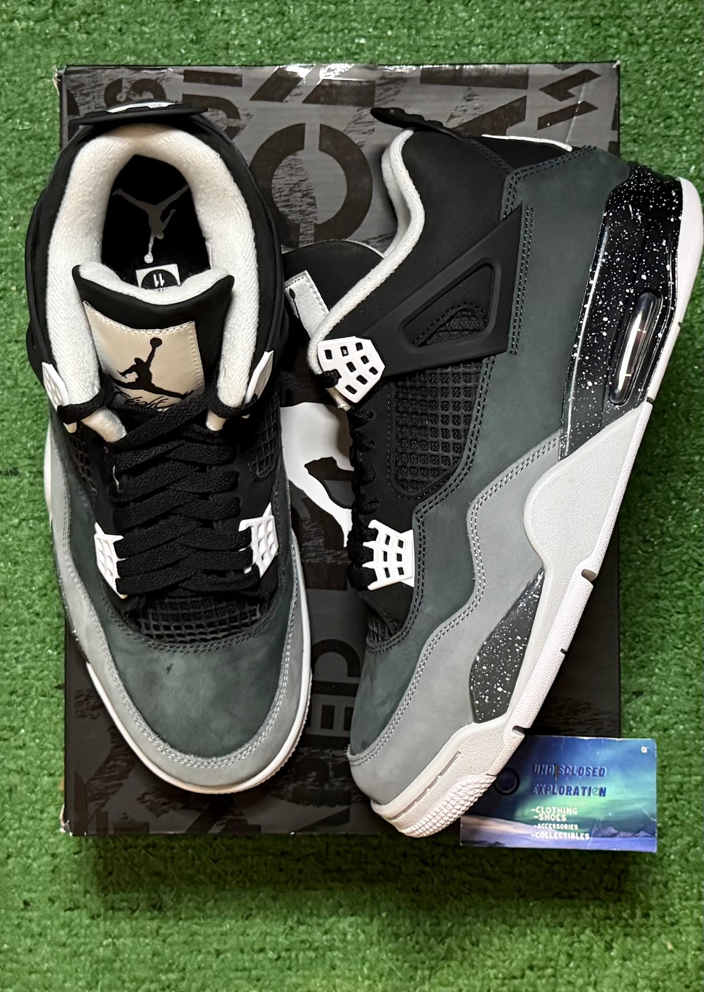 Jordan 4 Fear 11 Men/12.5 Women “Preowned”