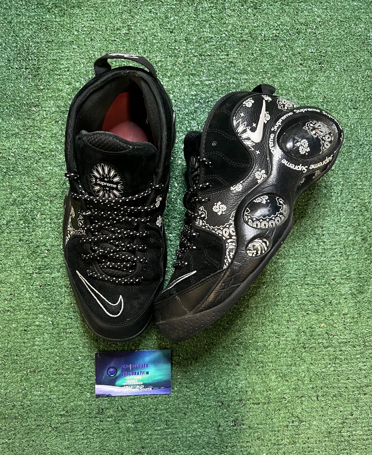 Nike air zoom flight 95 X supreme black paisley size 10.5men/12women