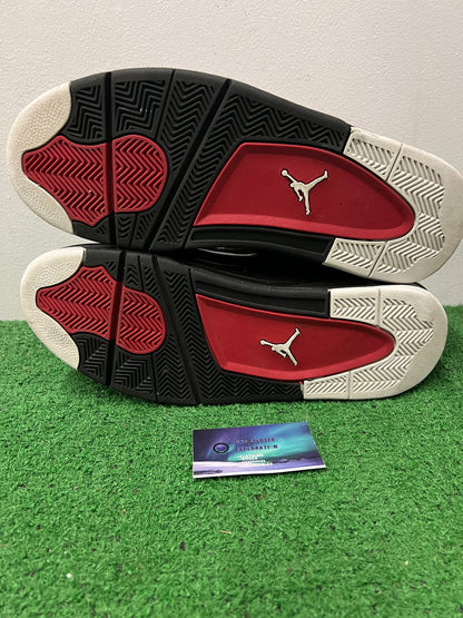 Jordan dub zero varsity red size 13men/14.5women