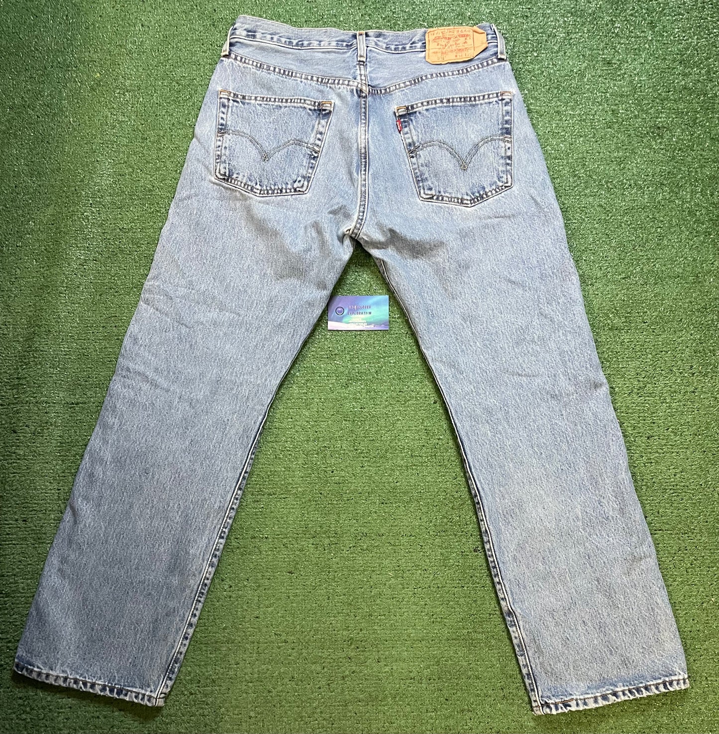 Vintage Levi 501 light wash jeans